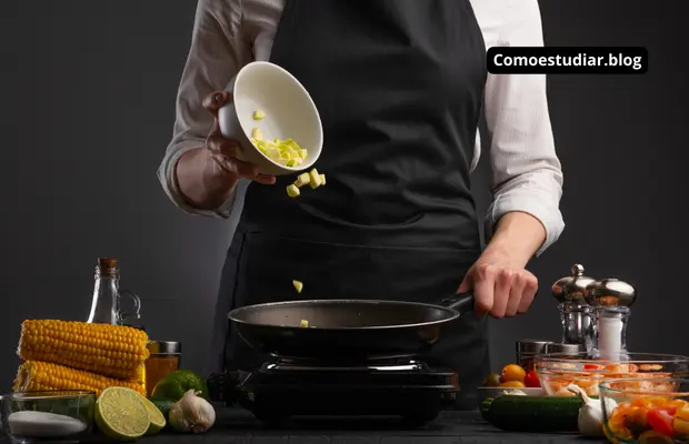 3.-Universidad-Cuauhtemoc-Plantel-Aguascalientes-Escuelas-de-Gastronomia-en-Aguacalientes
